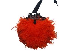 Parure orange et noire, éventail et sac vers 1921