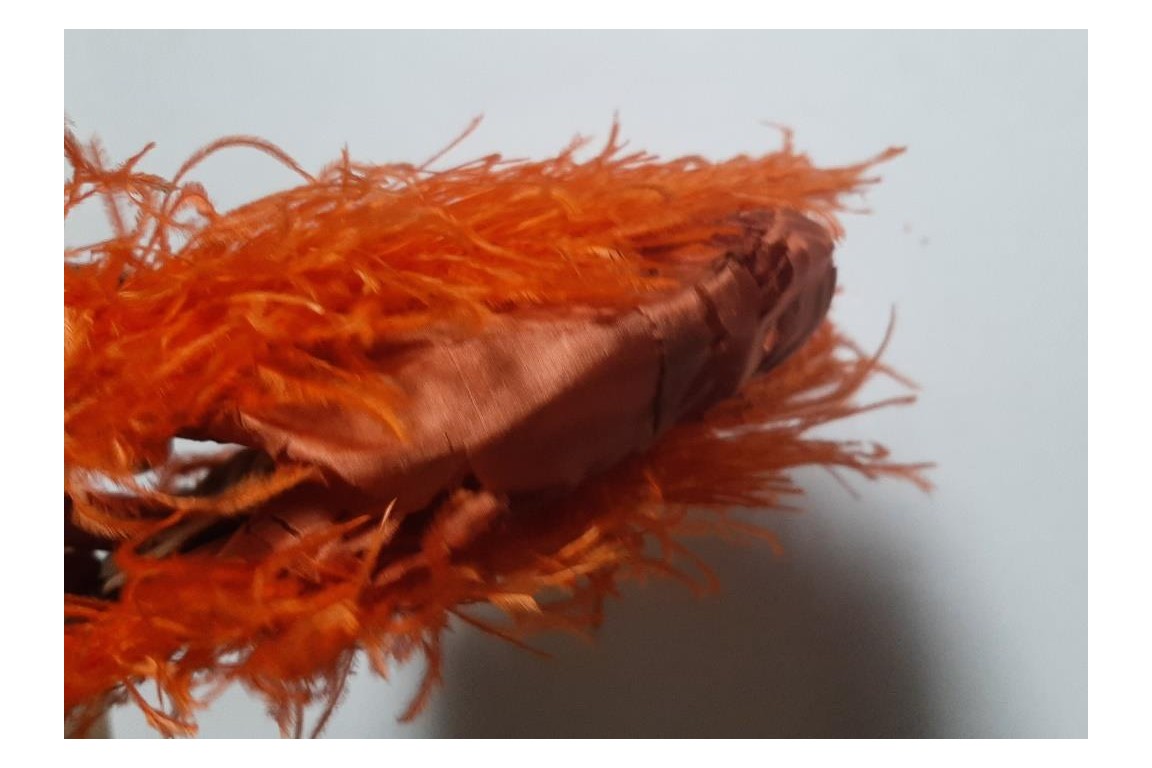 Parure orange et noire, éventail et sac vers 1921