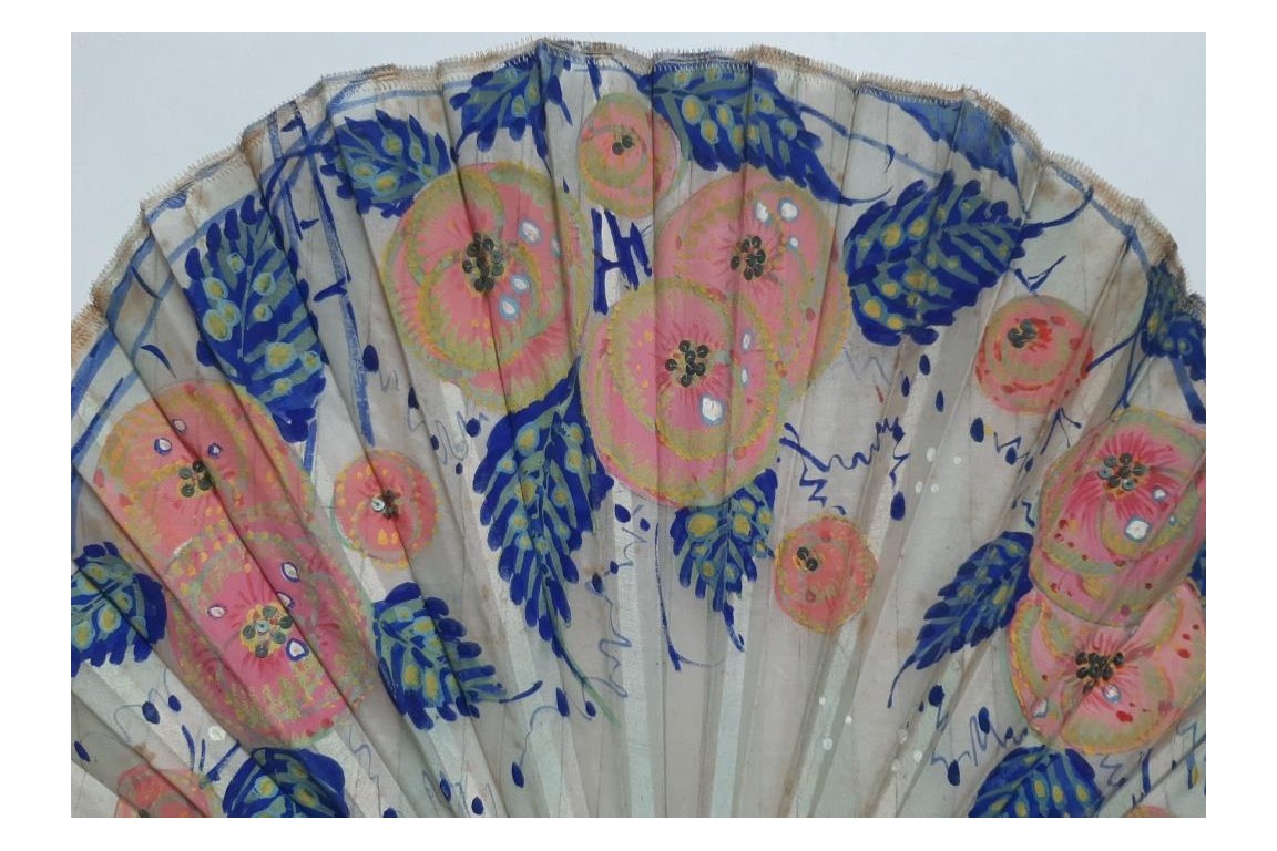 Pink flowers, Art deco fan