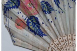 Pink flowers, Art deco fan