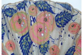 Pink flowers, Art deco fan