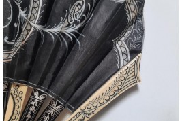 Art déco noir et blanc, éventail vers 1925
