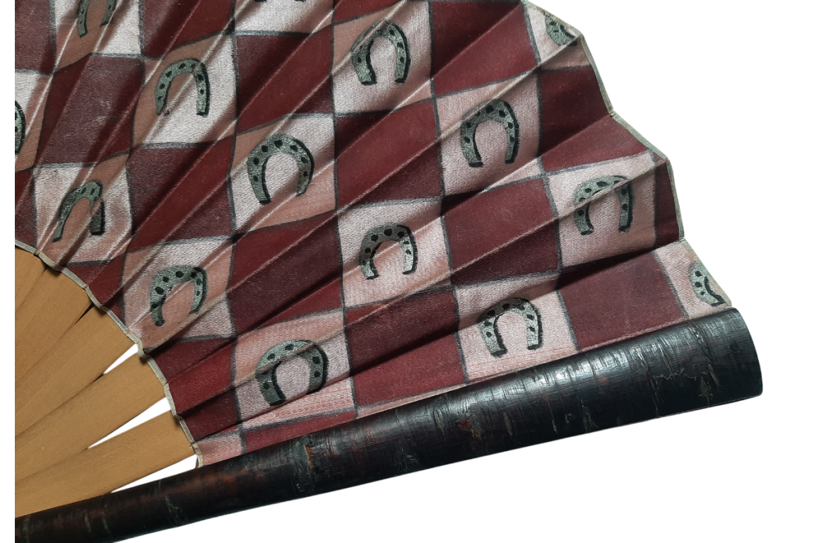 Le carlin d'Henri Guérard, éventail Duvelleroy vers 1885-95