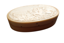 The horses of Poseidon and Amphitrite, 18th-century snuffbox