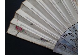 La reconnaissance d'Iphigénie pour une biche, éventail vers 1750