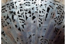 La reconnaissance d'Iphigénie pour une biche, éventail vers 1750