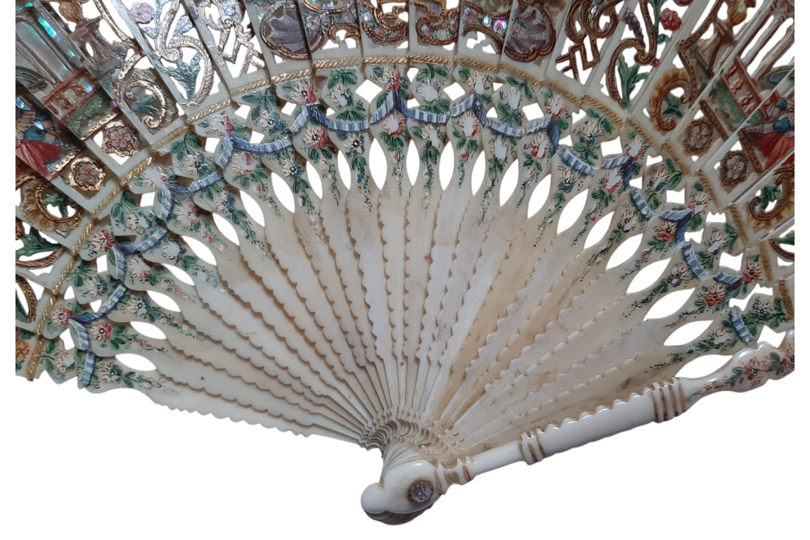 Hunting, fan imitating the 18th century