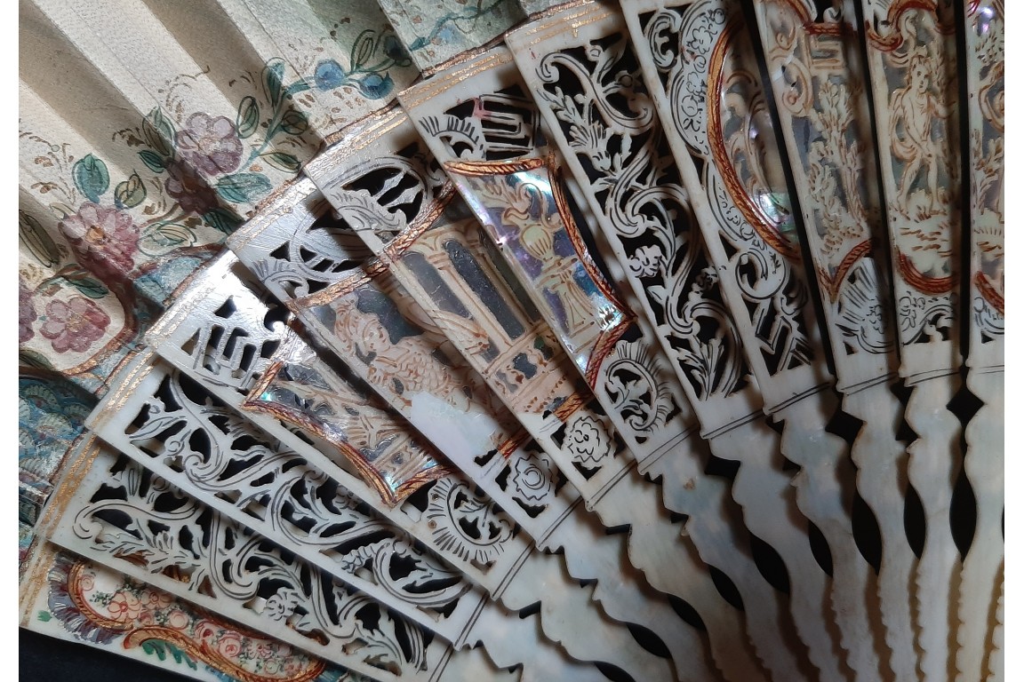 La chasse, éventail pastichant le XVIIIe siècle