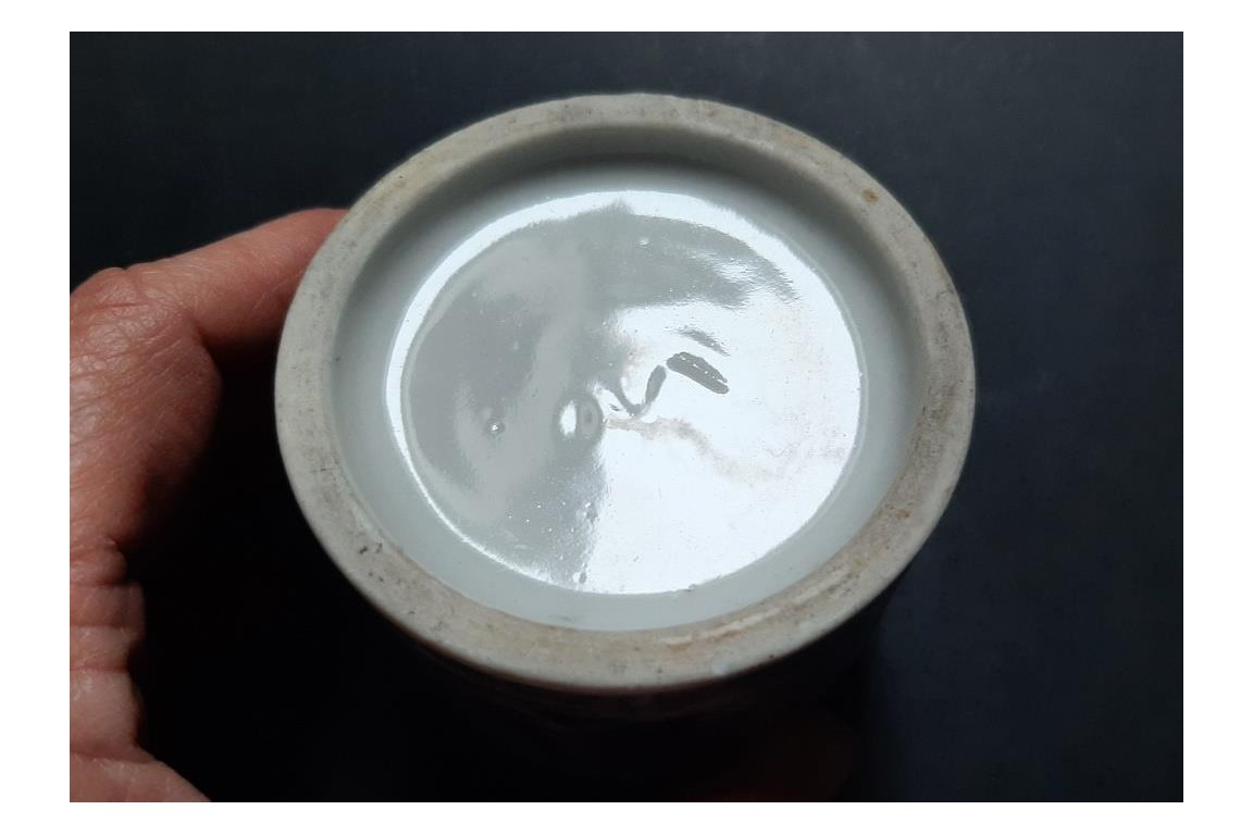 Pommade du Lion, Gellé Frères perfumer, Paris circa 1830