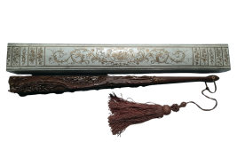 Elegant carriage, late 19th century fan