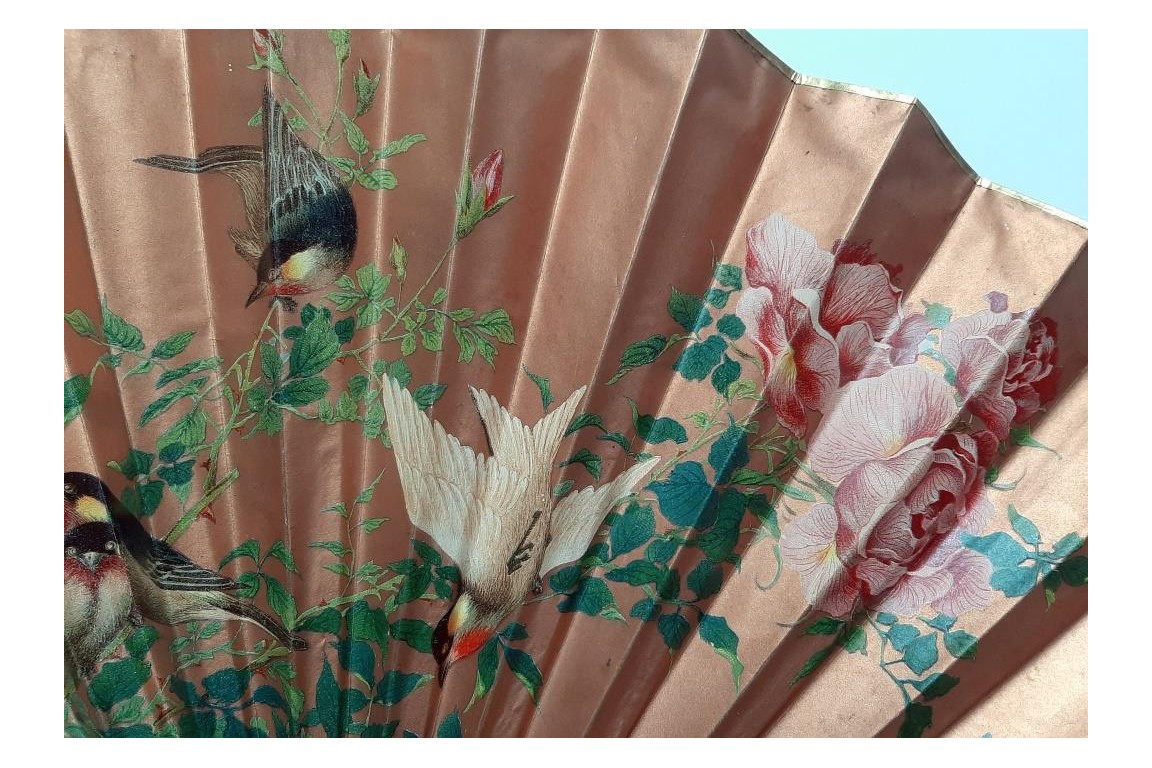 Oiseaux et insectes, éventail fin XIXe siècle