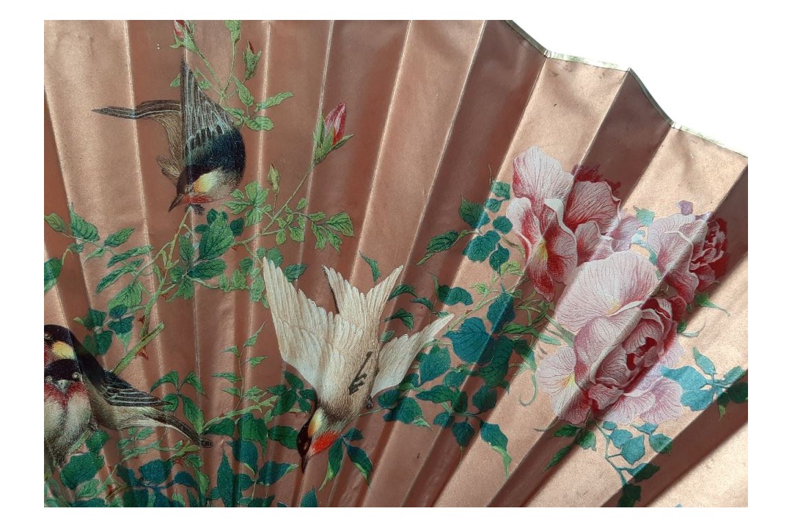 Oiseaux et insectes, éventail fin XIXe siècle