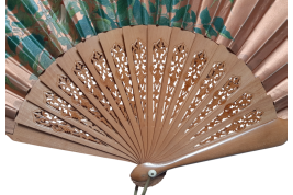 Oiseaux et insectes, éventail fin XIXe siècle