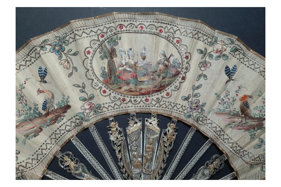 Nice birds, fan circa 1775