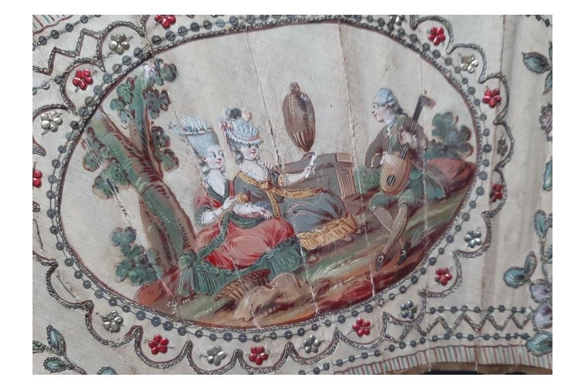 Nice birds, fan circa 1775