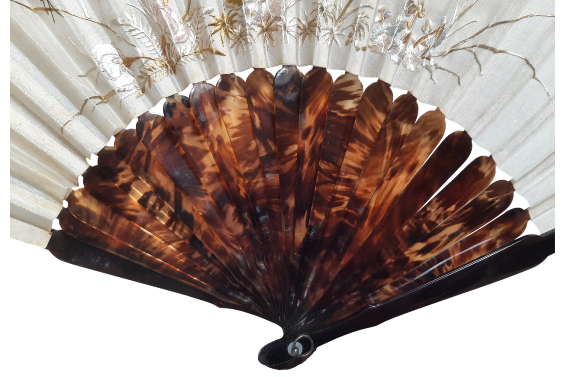 Butterflies and cicadas, 19th-century Chinese fan