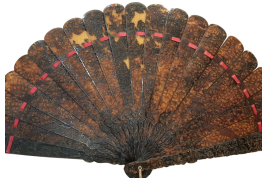 Chinese tortoisehell, 19th century fan