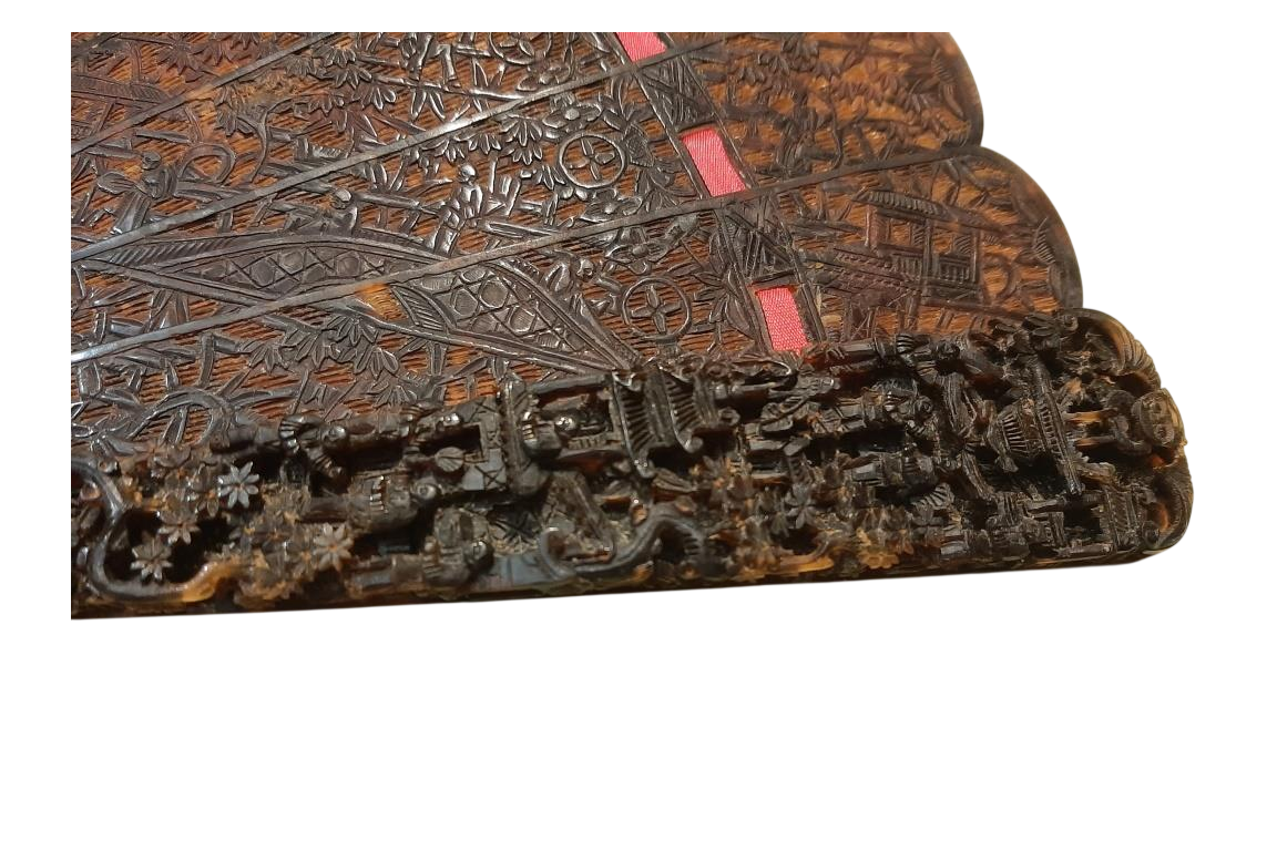 Chinese tortoisehell, 19th century fan