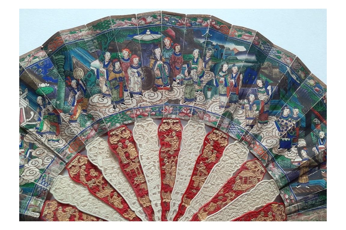 Red fox, 19th century Chinese fan, for child ?