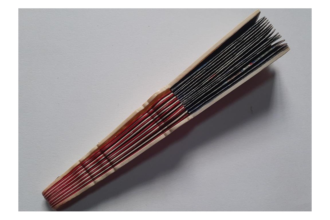 Renard rouge, éventail chinois pour fillette ? XIXe siècle