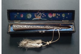 Dragon, fan from China, 19th century