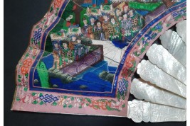 Nacre de Canton, éventail chinois XIXe siècle