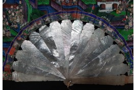 Mother of pearl, Chinese fan from Canton, 19th century