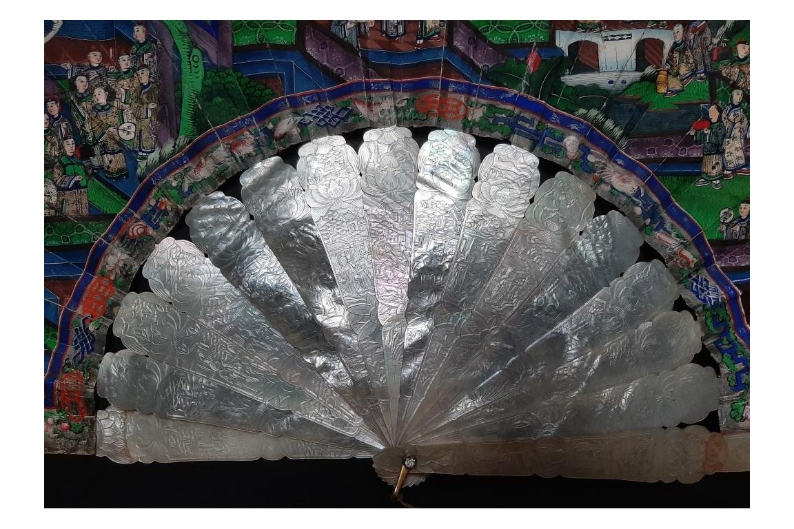 Mother of pearl, Chinese fan from Canton, 19th century