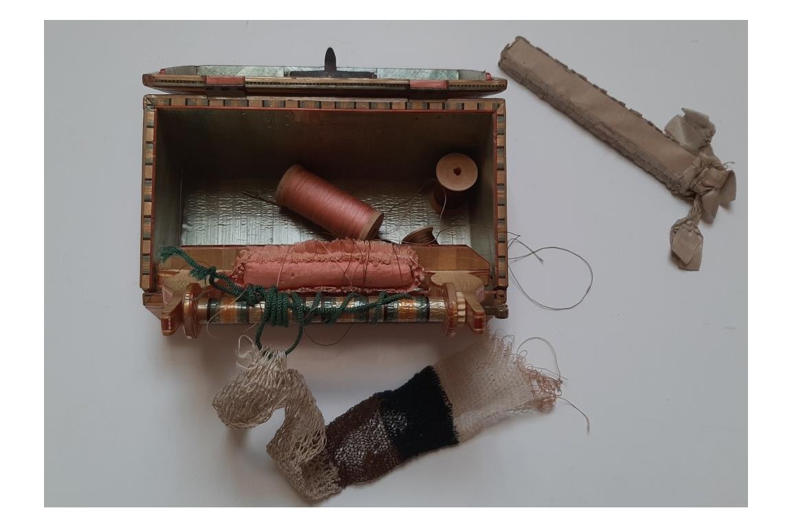 Métier à broder, fin XVIII ou début XIXe siècle