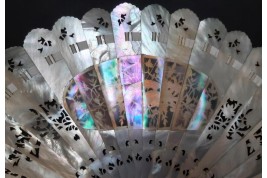 Pearl flowers, late 19 th century fan