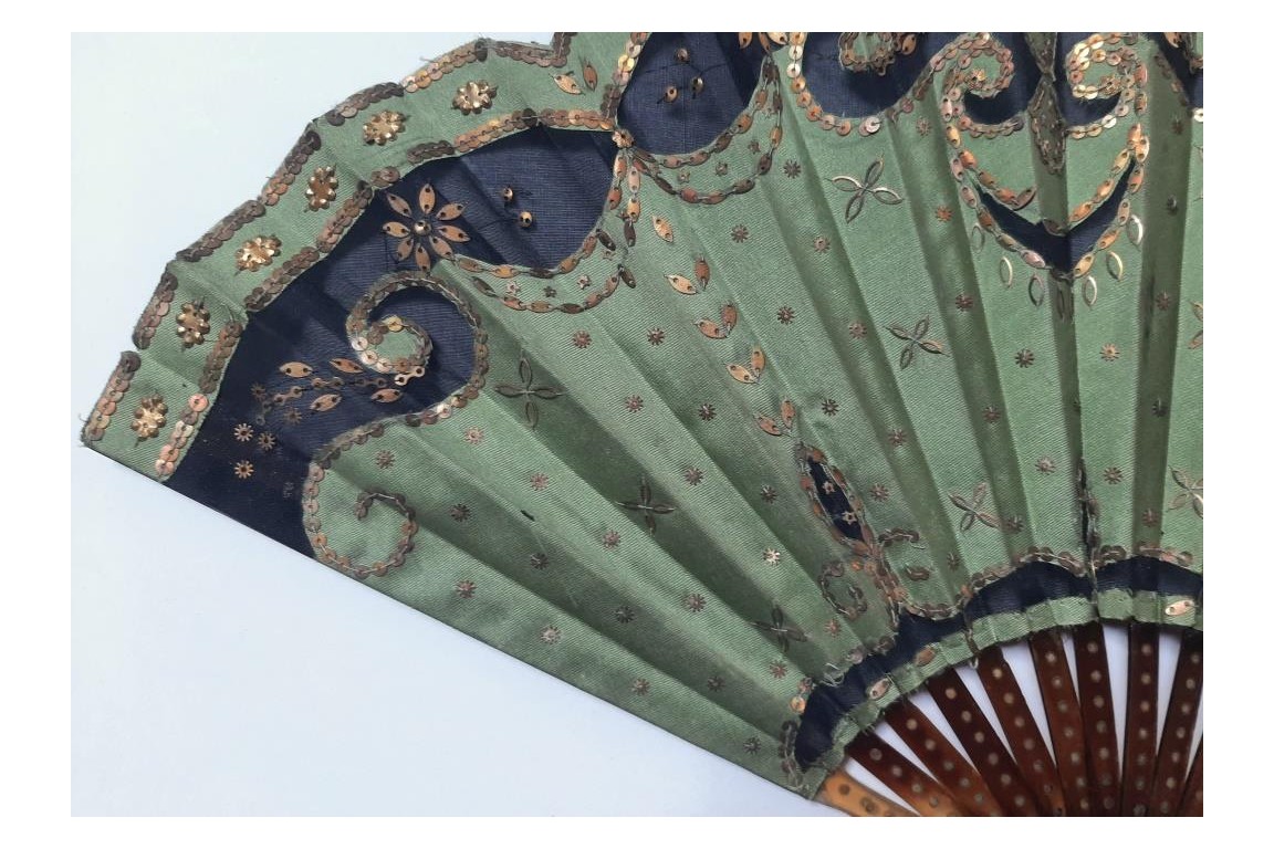 Duvelleroy, l'Empire revisité. Éventails vers 1900