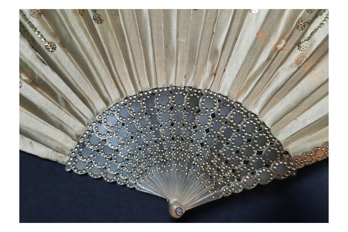 Duvelleroy, revival Empire. Fan circa 1900