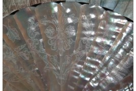 Faucon, L'amour vertueux et persévérant. Éventail de E. Prieur vers 1870-80