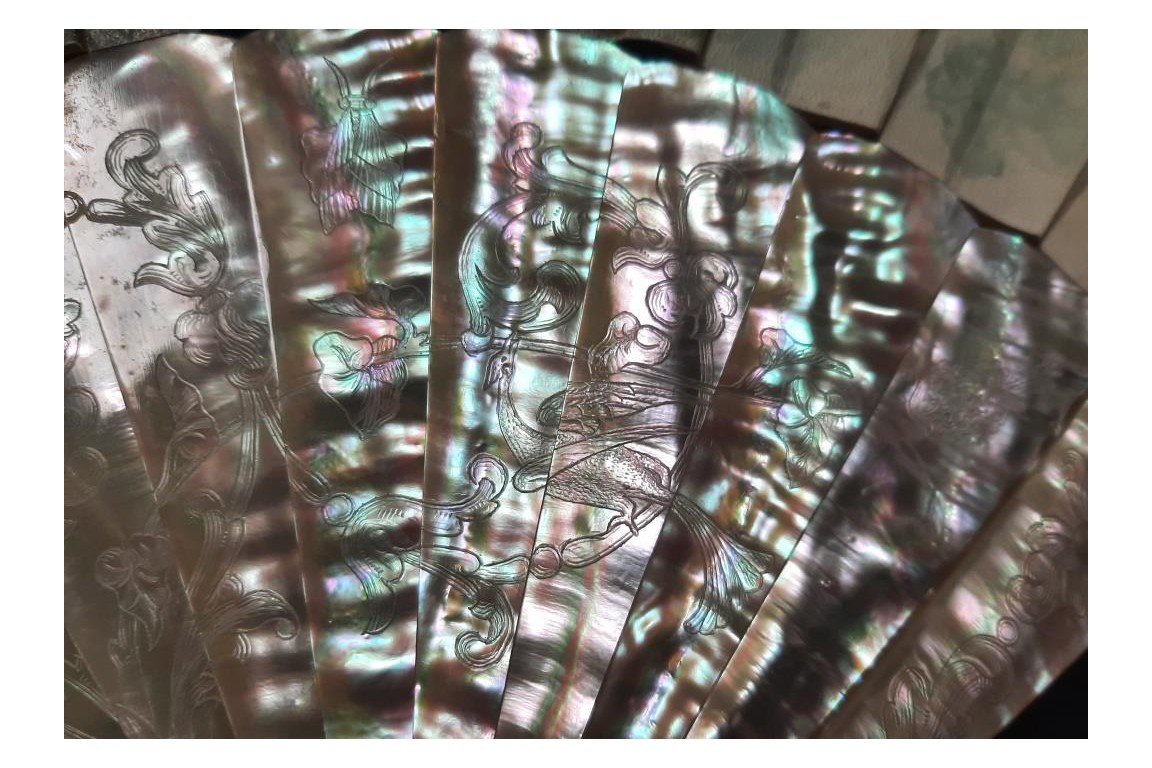 Faucon, L'amour vertueux et persévérant. Éventail de E. Prieur vers 1870-80