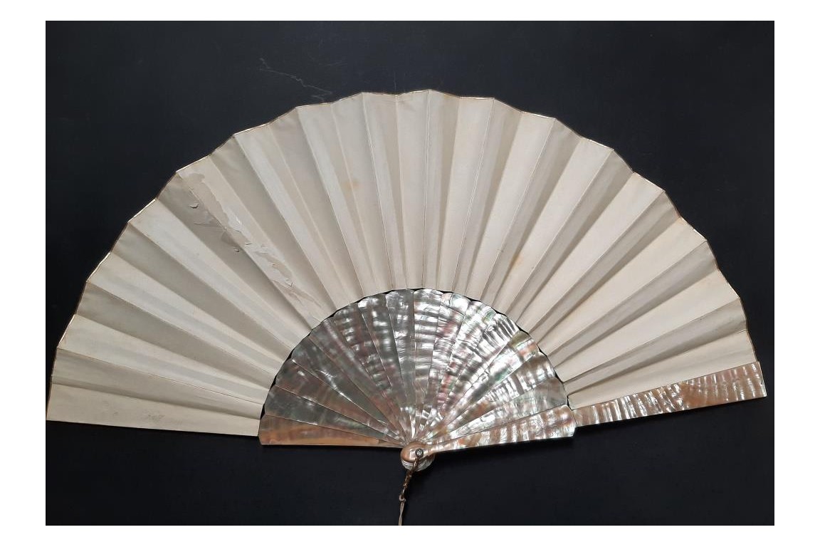 Faucon, virtuous and persevering love. Fan by E. Prieur, circa 1870–80