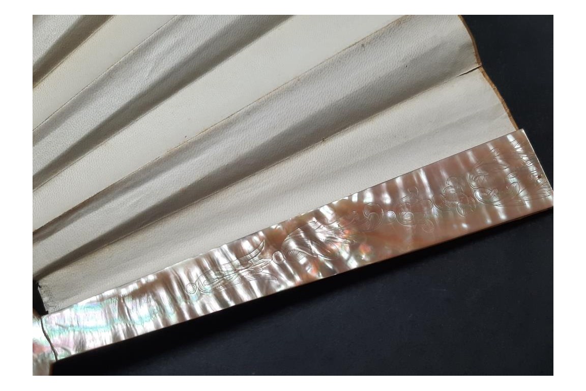 Faucon, virtuous and persevering love. Fan by E. Prieur, circa 1870–80