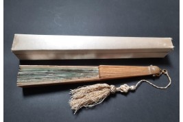 Faucon, L'amour vertueux et persévérant. Éventail de E. Prieur vers 1870-80