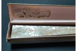 Faucon, L'amour vertueux et persévérant. Éventail de E. Prieur vers 1870-80