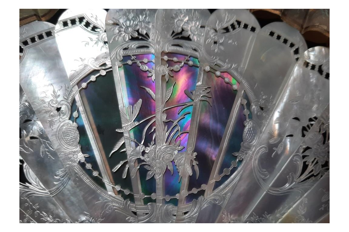 Kees, Love is coming. Fan, circa 1870–80