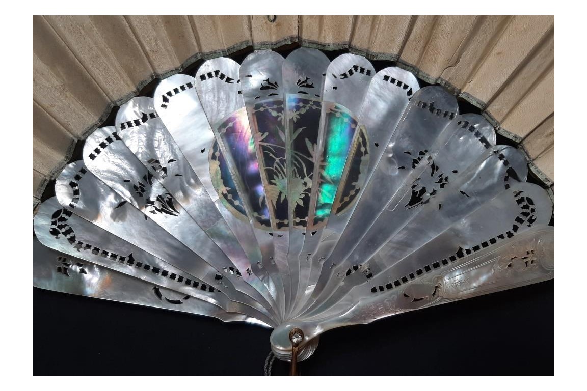 Kees, Love is coming. Fan, circa 1870–80