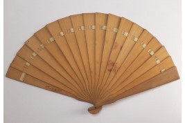 Kees, angels. Early 20th century fan