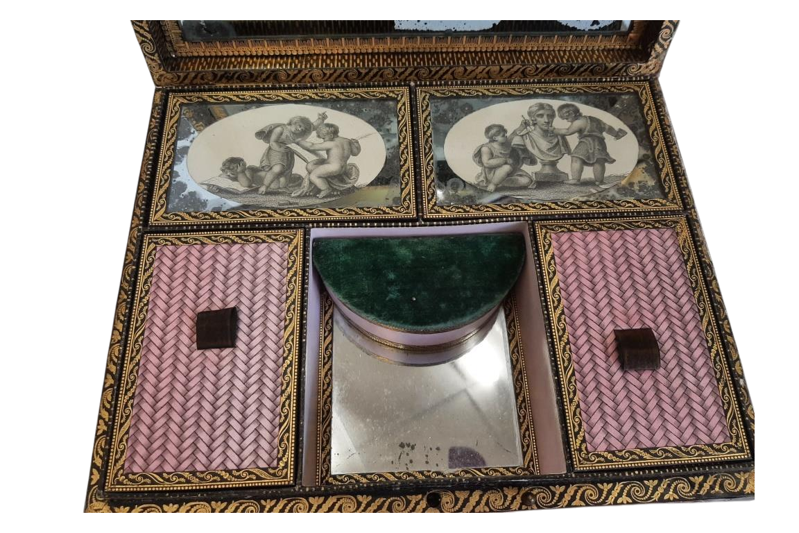 Coffret à ouvrage du papetier Lavallard, vers 1810