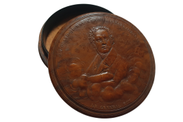 Tribute to General Foy, snuffbox, circa 1825