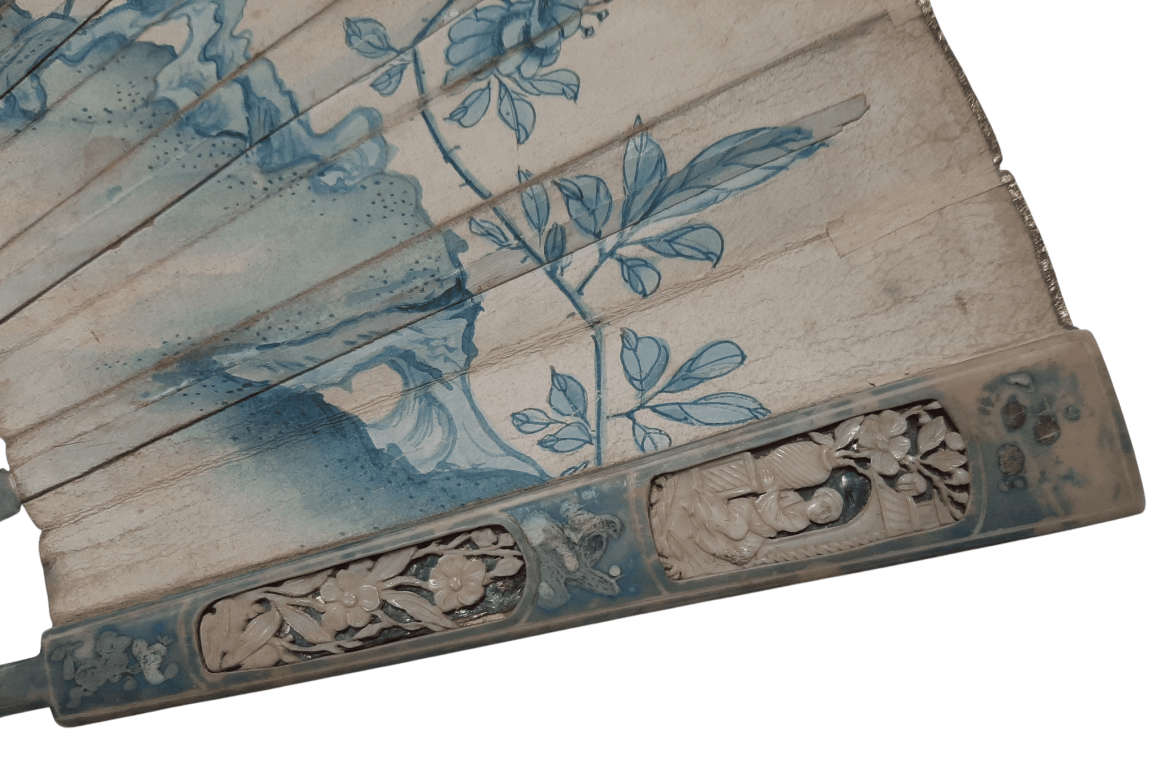 White & blue or West & East. fan circa 1770