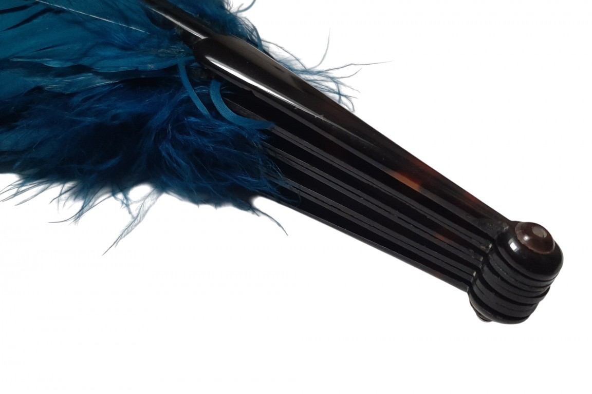 Blue rooster, art deco fan