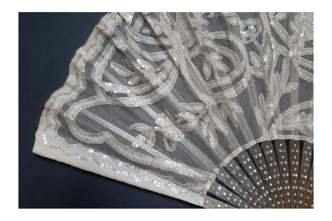 White flowers, art nouveau fan