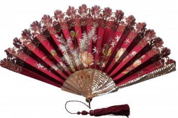 Fleurs rouges et or, éventail vers 1890