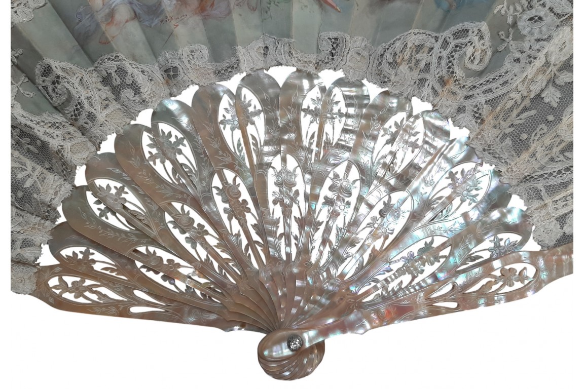 Little darlings, fan circa 1900