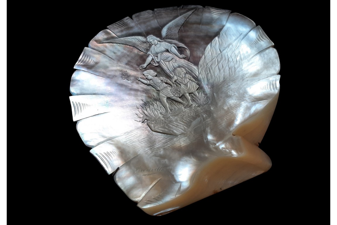 Trouville kids, mother of pearl shell, Belle Epoque period