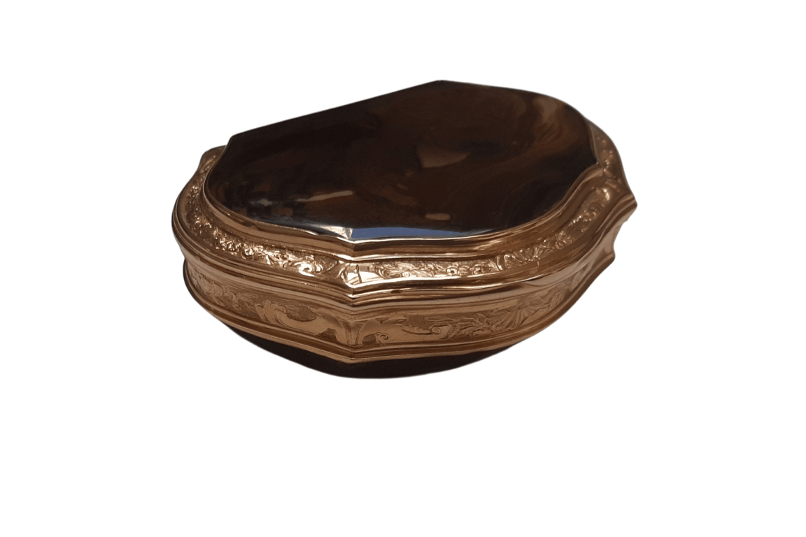 Tabatière en agate, période Louis XV